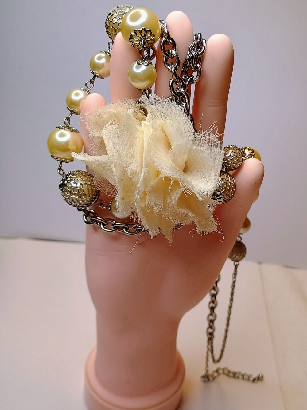 Silver-Tone Necklace with Cream Pearl Beads and Flower Accent
